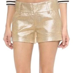 Alice + Olivia Cady Shorts in Gold sz 6 Made in USA